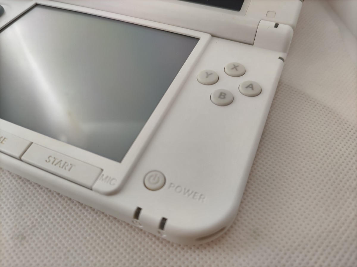 ☆美品☆ ゲーム実況 3DSLL 『キャプチャー機能付き』ピンク×ホワイト 