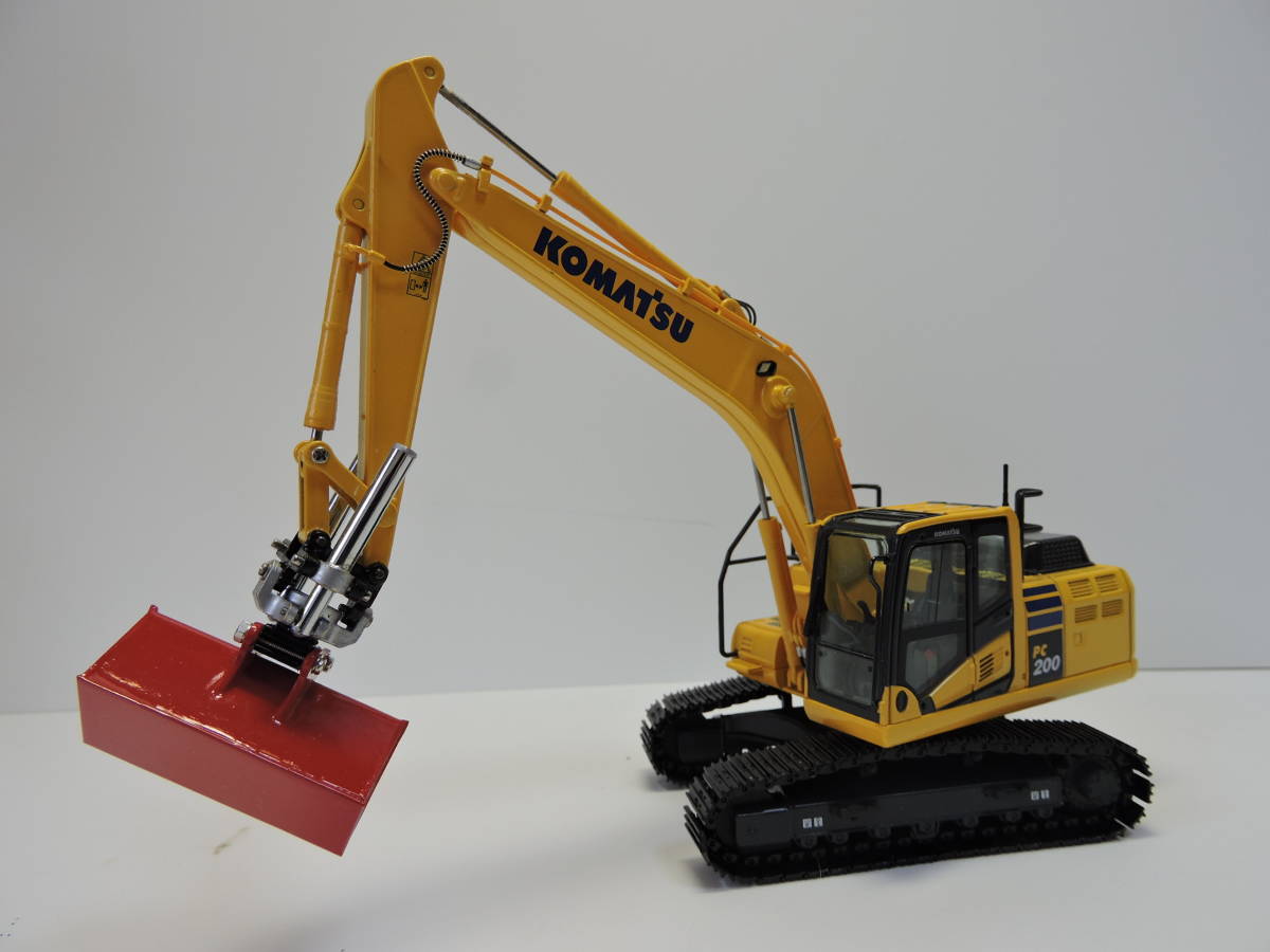 日立建機 ZX1000k ツーピースブーム仕様のみ 1/50スケールモデル 日立