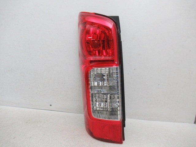 即決有】 日産 キャラバン NV350 E26 後期 純正 左 テールランプ