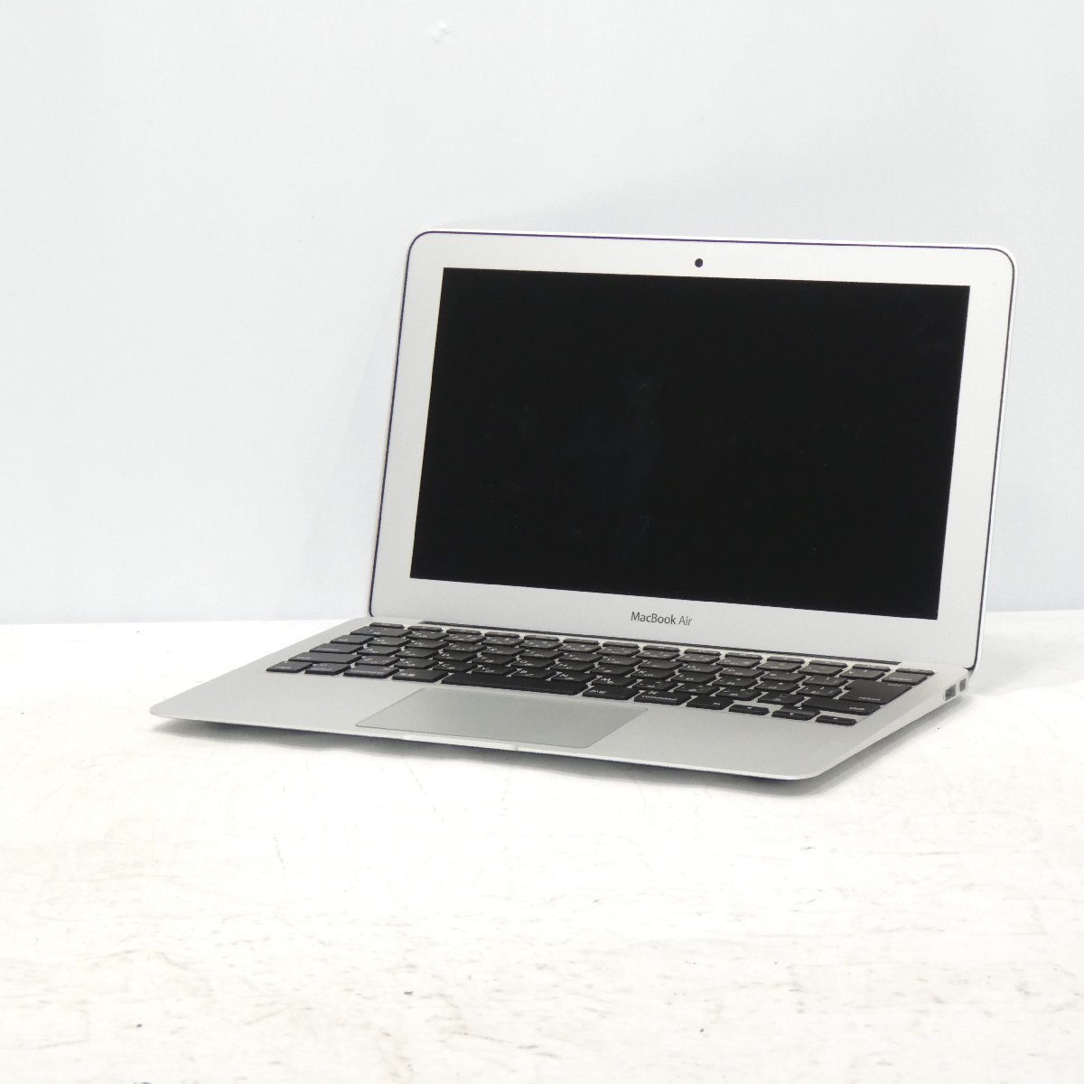 Apple MacBook Air (11-inch, Early 2015) MacBook Air 11-inch 2015