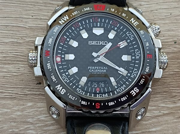 腕時計 ジャンク品 部品取り パーツ取り 約6kg 腕時計127点まとめ売り