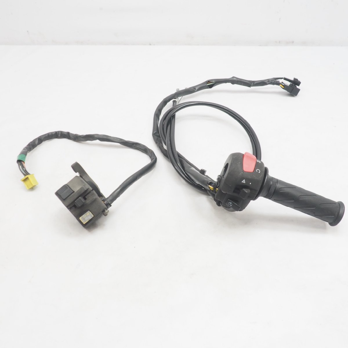 GSX400インパルス ハンドルスイッチ GK79A 94年モデル レストア用に 社外アクセルワイヤー インパル