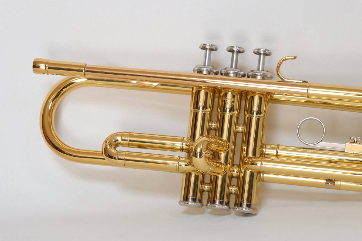 ☆極美品！ヤマハ トランペット YTR-1335 純正マウスピース・ケース