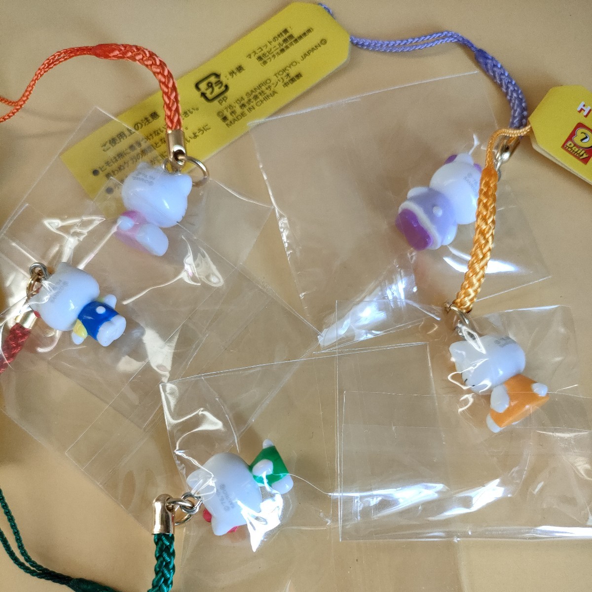 ハローキティ 根付 デイリーヤマザキコラボ 2004年 - メルカリ