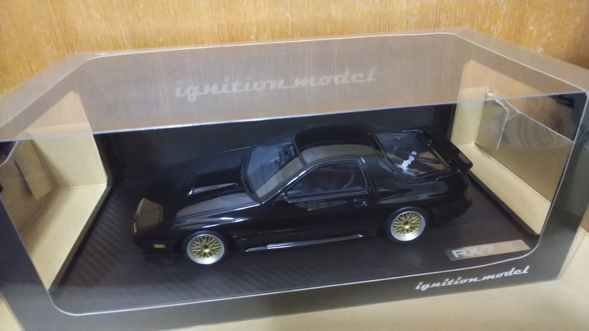 ミニカー イグニッションモデル ignition model (IG0217) 1/18 マツダ サバンナ RX-7 (FC3S) ブラック 中古 改造 訳あり品