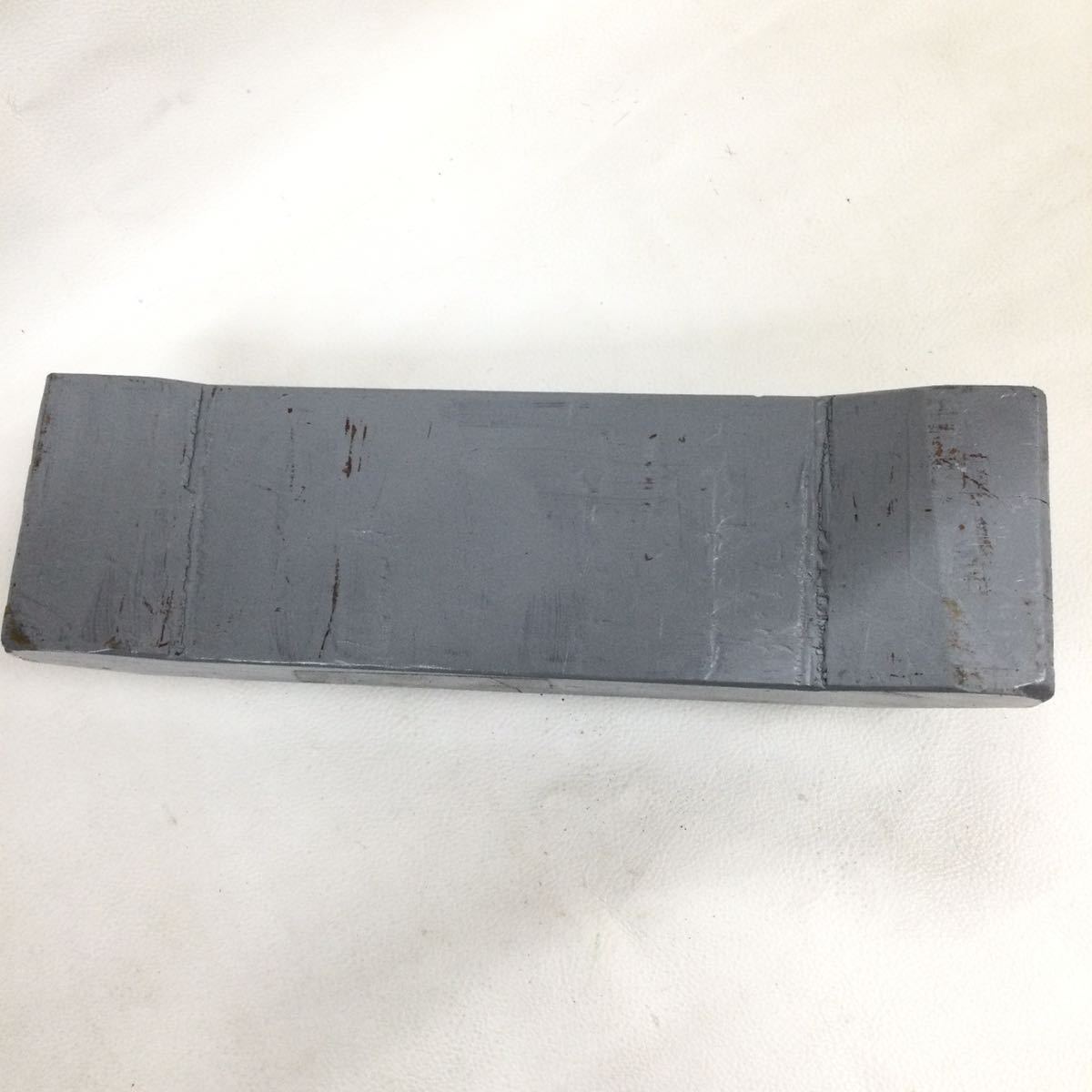 907◎ 天然砥石 総重量 約1829g （台座込み） 刃物研ぎ 【公式通販】