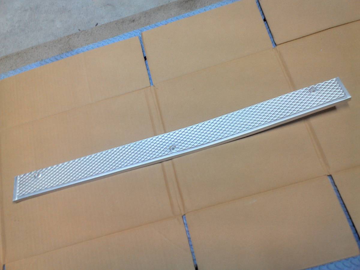 HONDA ホンダS600 S800スカッププレート ステップモール　アルミ製　新品未使用　片側のみ