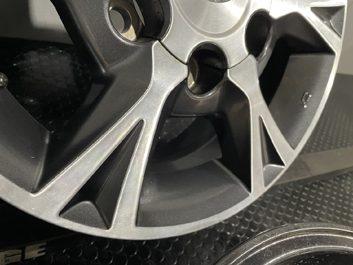 TOYOTA トヨタ 200系ハイエース 純正オプションホイール 純正ホイール