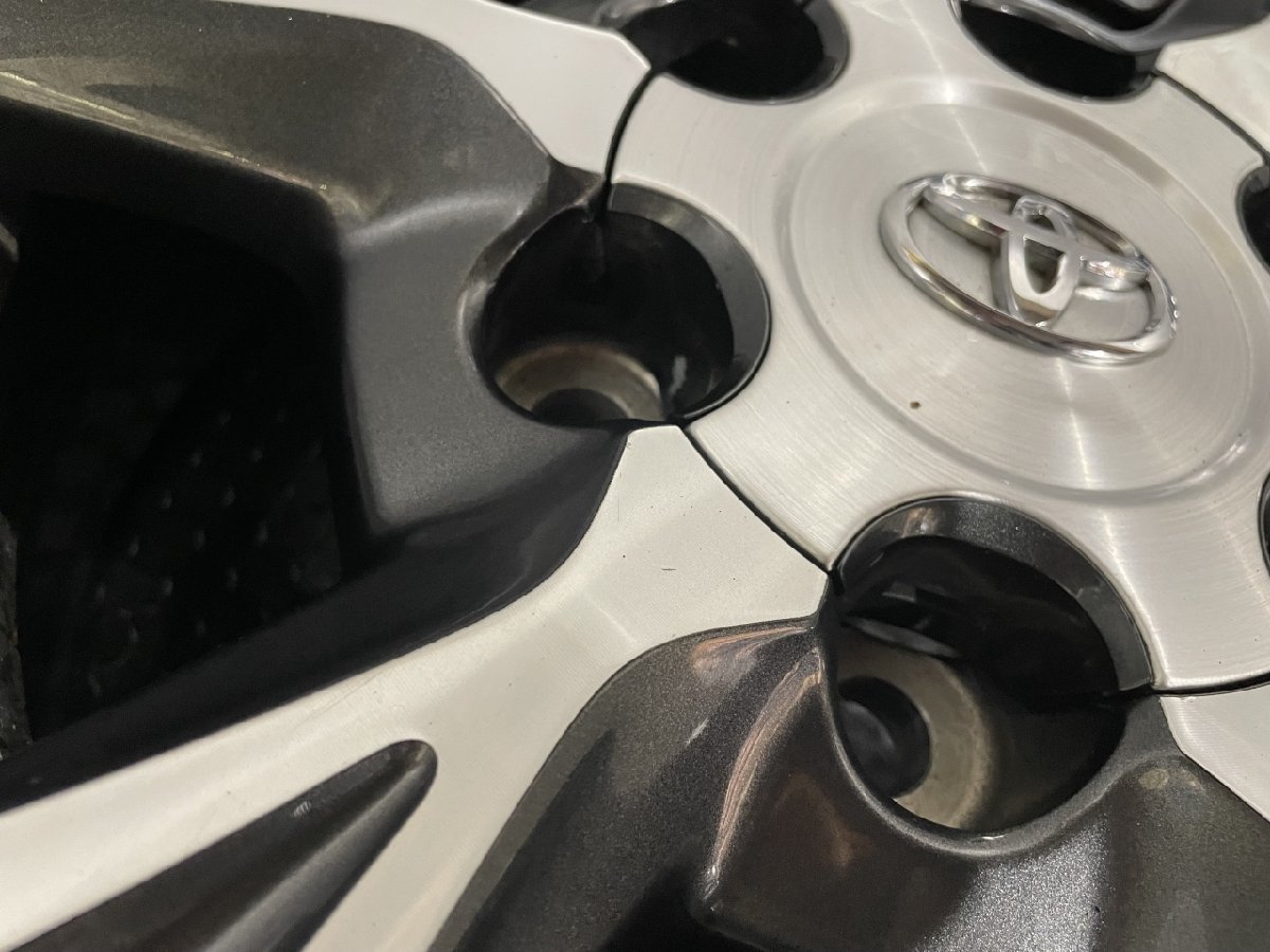 TOYOTA トヨタ 200系ハイエース 純正オプションホイール 純正ホイール