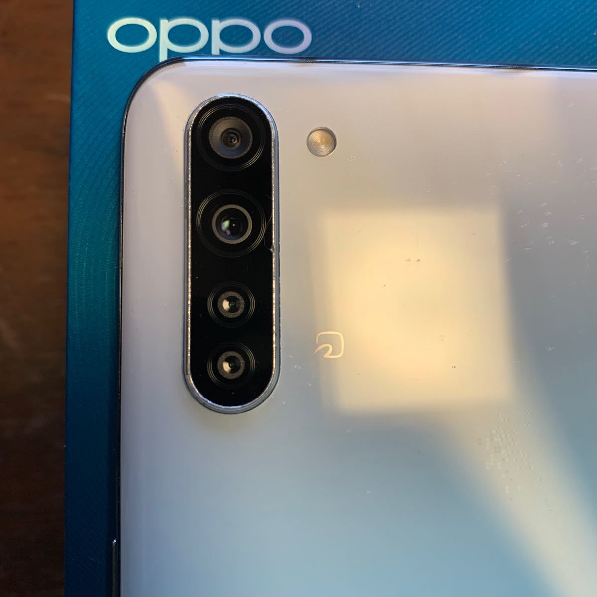 ☆OPPO Reno3A CPH2013 ホワイト128GB/防水/おサイフケータイ/超広角