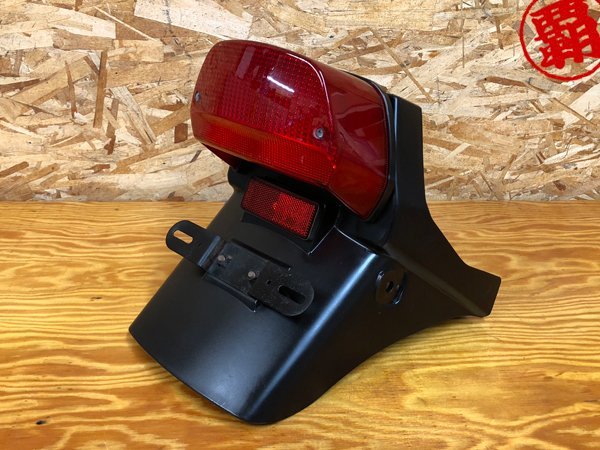 カワサキ ゼファーχ ゼファーカイ 純正リアフェンダー テール ランプ