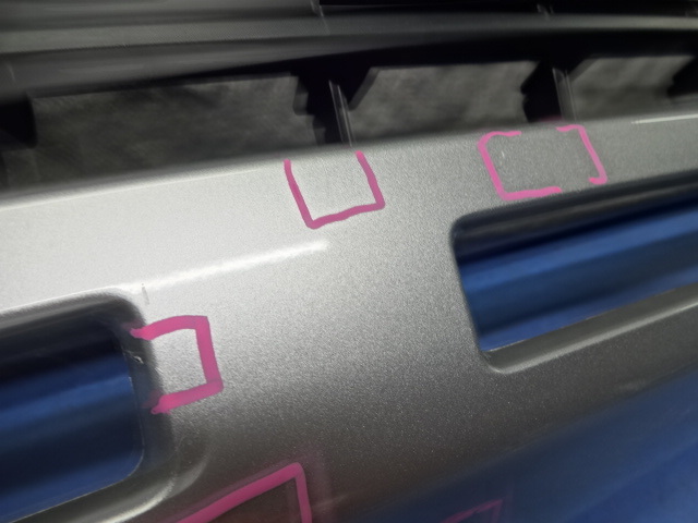 新型/デリカD5/後期/純正/フロントバンパーグリル/ロアグリル/CV1W/アンダーカバー デリカ 新型⁄デリカD5⁄後期⁄純正⁄フロントバンパーグリル⁄ロアグリル ＣＶ５Ｗデリカd5フロントバンパー&frasl;グリル 新型 デリカD:5 新型⁄デリカD5⁄後期⁄純正⁄アーバンギア