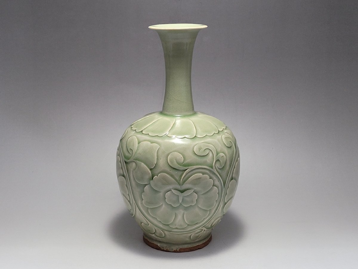 青磁 陰刻花紋 一輪花入 花瓶 時代唐物 高さ約23cm / 宋元