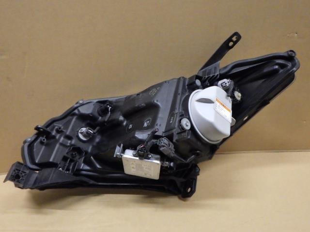 【岩手 盛岡発】中古 純正 フリードハイブリッド DAA-GP3 右ヘッドランプASSY HID KOITO 100-62054 クスミ有 ＜個人あて発送不可商品＞ 2026年最新Yahoo!オークション ヘッドライトの中古品 -フリード 33101-SFM-N71 右ヘッドランプASSY フリードGB3右ヘッドライトGB4ヘッドランプGP3運