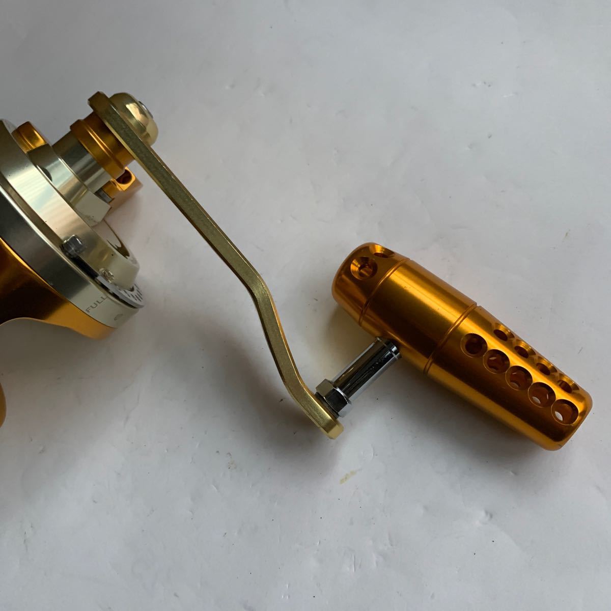 アルテクノスゴリラ20LB CCMチューンドゴールド - 126,296円 : 海釣り