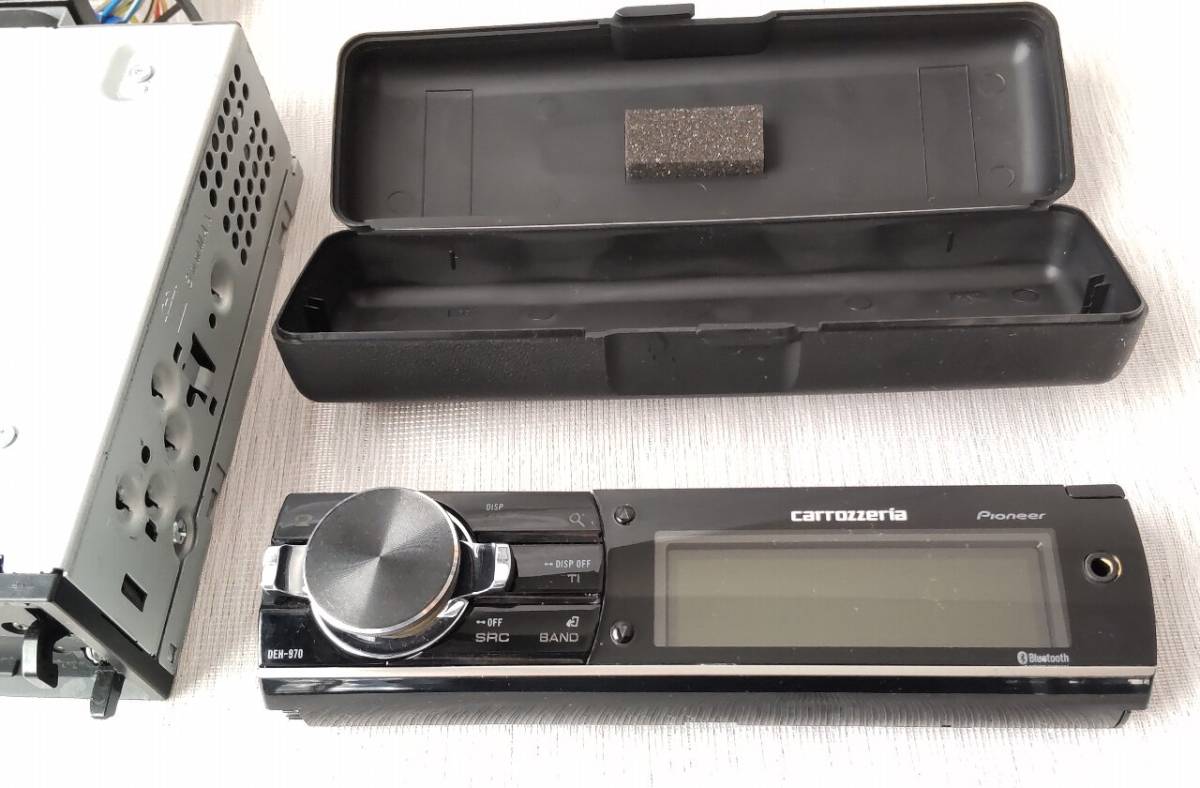 DEH-970 | カロッツェリア カーオーディオ専門 見た目を変えずに音を良くする♪ クレールオンラインショップ 人気衰えない名機　carrozzeria DEH-970　1DINオーディオ　CD，USBx2，SDカード，Bluetooth 中古品