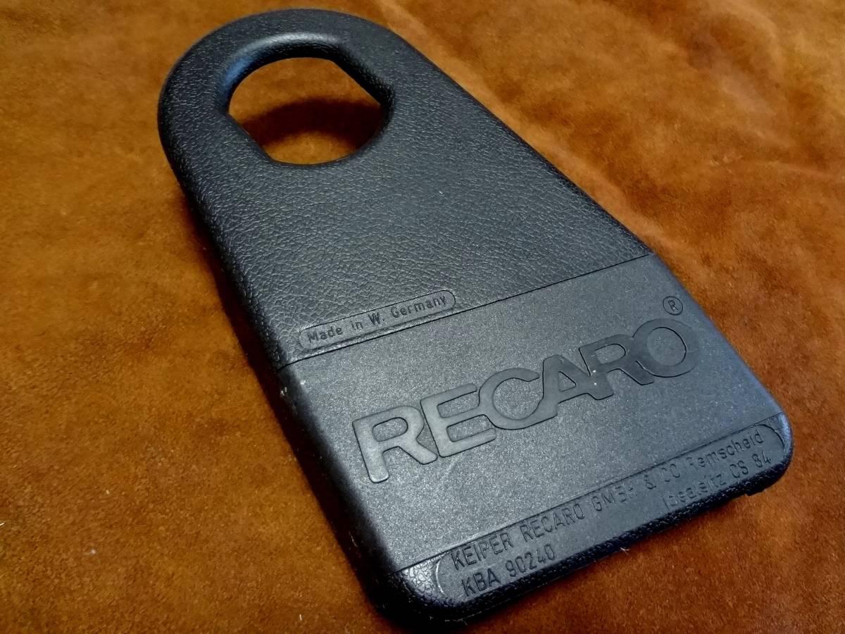 RECARO レカロ CR CG CSE リクライナーカバー 右 部品外れ有り 交換/補修に【 全国送料 520円 】CSシリーズ サイドカバー 