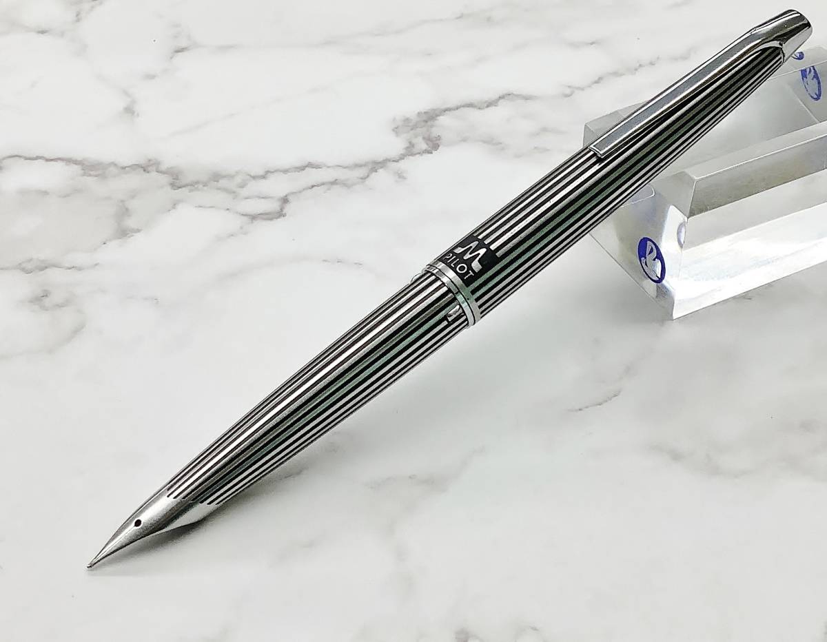 PILOT ミュー ストライプ万年筆 廃盤 廃番 PILOT ミュー ストライプ