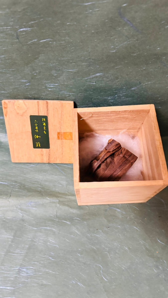 香木 香炉 - 香木⁄香原料『伽羅・沈香6種セット特撰・六国(りっこく