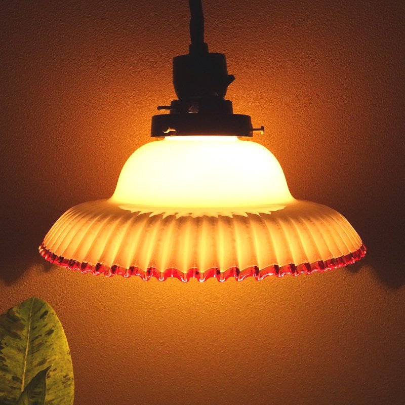 慶應◆大正ロマンアンティーク 乳白ガラス(ミルクガラス) 金赤フリル縁電笠 シェード 11