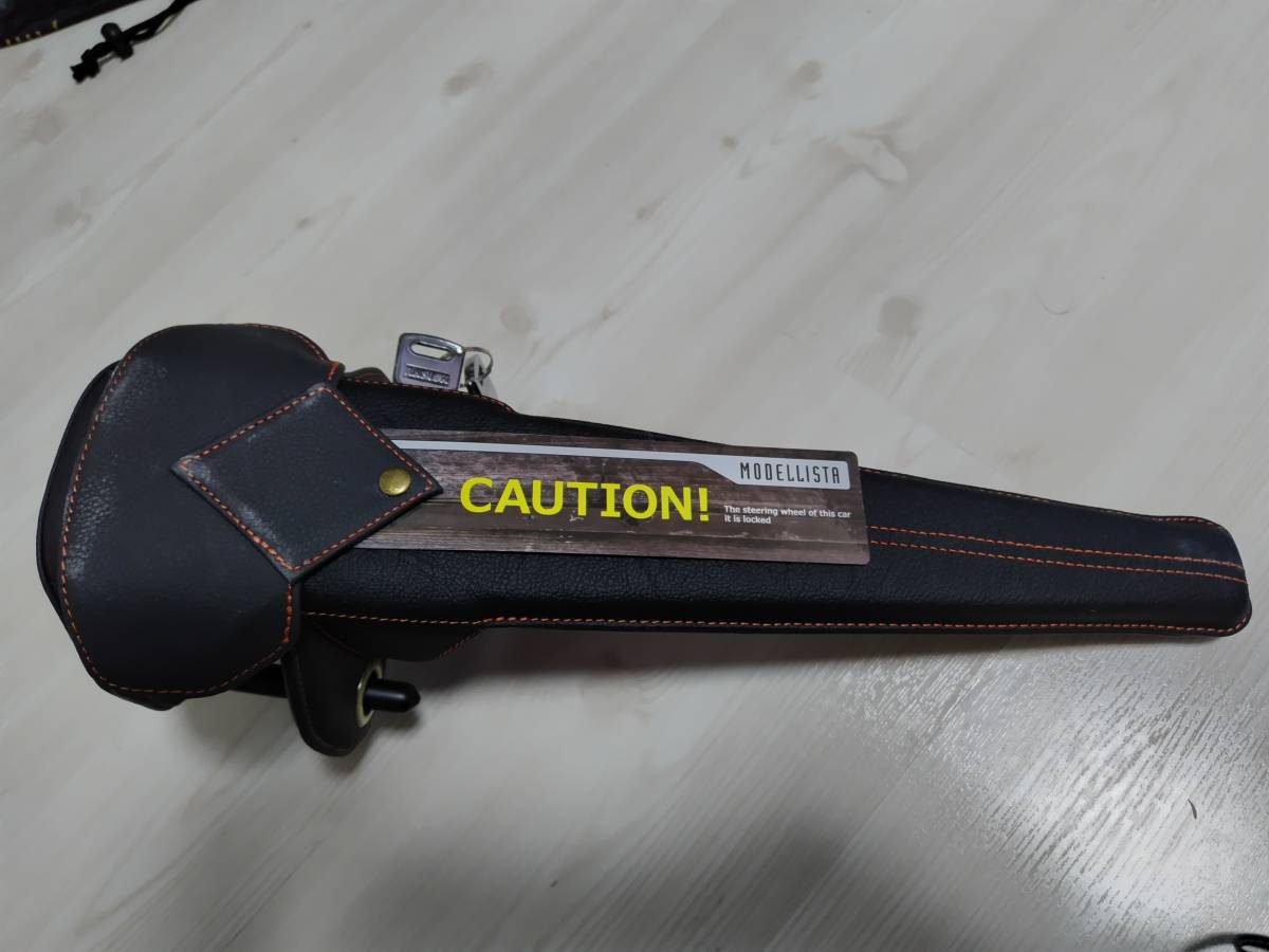 TRDプレミアムステアリングロック MS029-00019 外装に不具合あり TRD