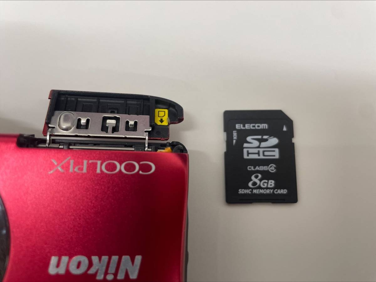 1210 Nikon COOLPIX A100 ニコン クールピクス デジタルカメラ レッド 