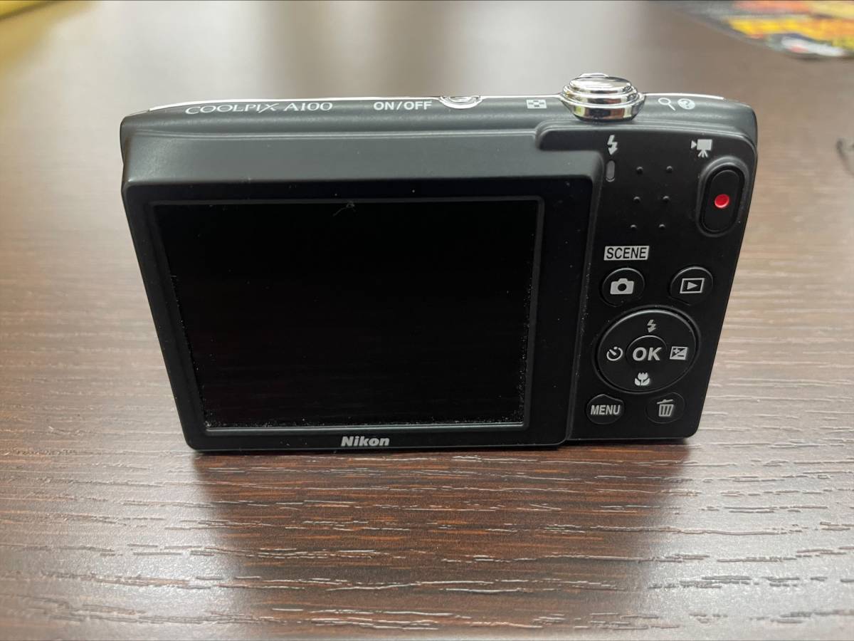 1210 Nikon COOLPIX A100 ニコン クールピクス デジタルカメラ レッド 