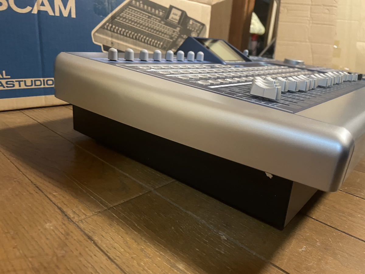展示品☆新品同様☆TASCAM☆タスカム☆マルチトラックレコーダー☆HDD