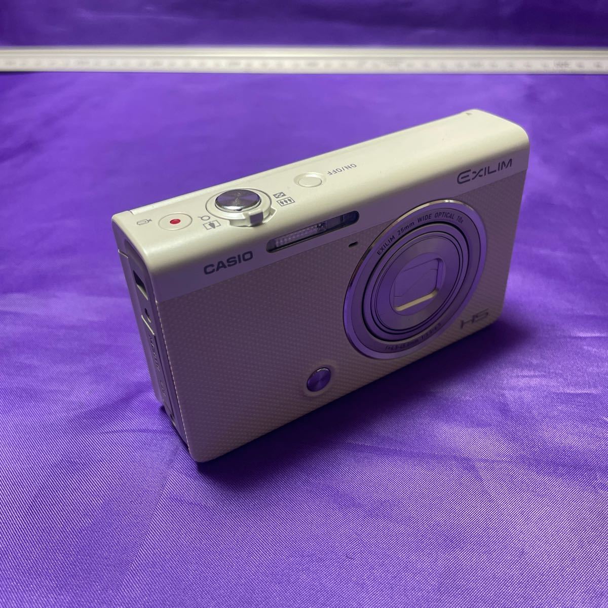 美品】CASIO EXILIM EX-ZR70 ホワイト 極上美品】CASIO EX-ZR70 WE 