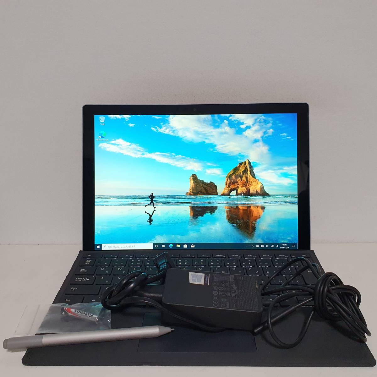 726539)サーフェス/surface pro5 / i5-7300U 2.6Ghz /8GB/SSD 256GB