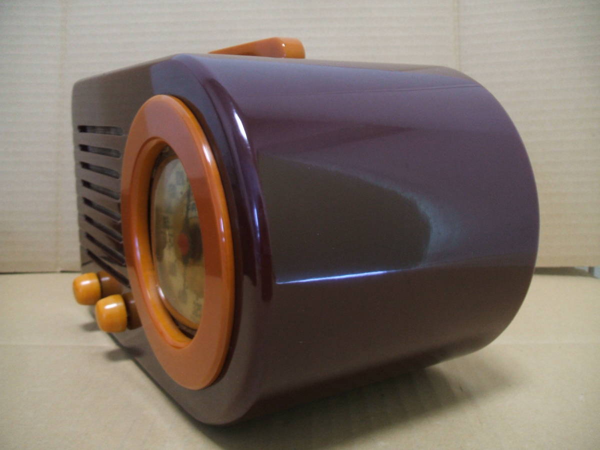 FADA MODEL 1000 CATALIN "BULLET" RADIO 1946年 カタリンラジオ_3