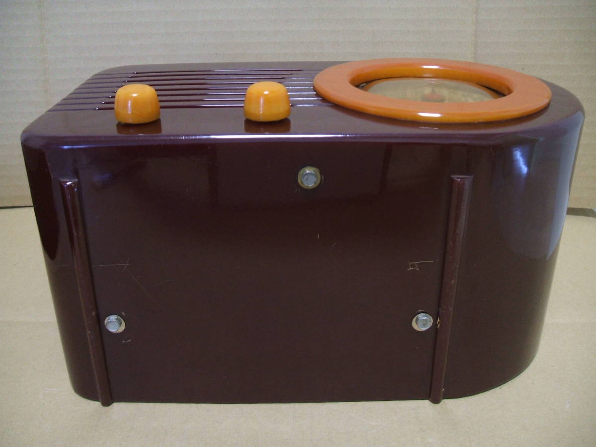 FADA MODEL 1000 CATALIN "BULLET" RADIO 1946年 カタリンラジオ_5