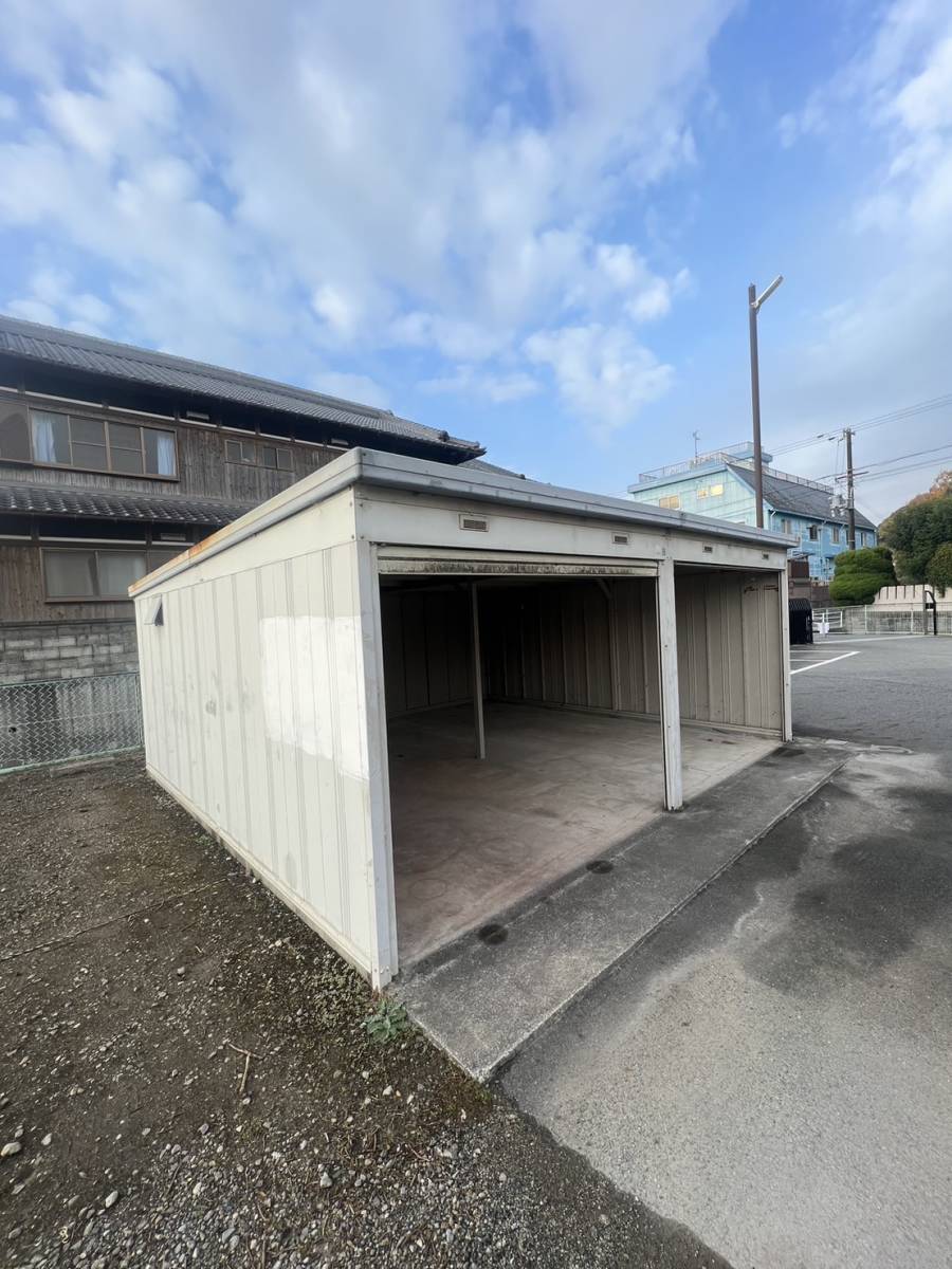 新作 112399イナバ軽量鉄骨倉庫 稲葉ガレージ2連車庫 分解撤去済み 幅5280㎜ 奥行4860㎜ 高さ2010 2230㎜ ガレージ車庫倉庫事務所に直(簡易住居、ログハウス)｜売買されたオークション情報、yahooの商品 簡易住居、ログハウス