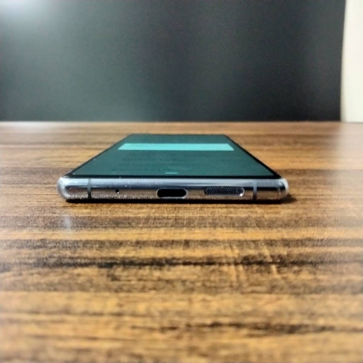 ジャンク品 SONY Xperia 1 SOV40 au Android ×判定 バッテリー良好