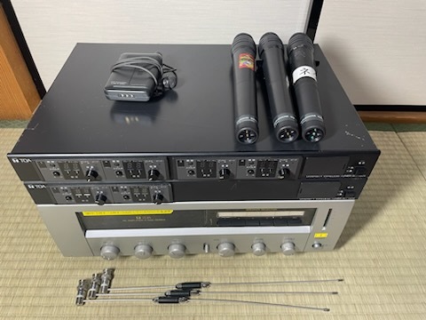 TOA オーディオ機器セット カラオケ WT-1802 ワイヤレスチューナー WT-1804 A-1503 アンプ WM-1200 ワイヤレスマイク WM-1300 タイピン