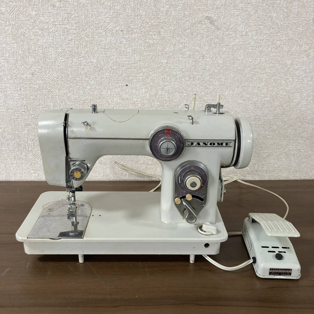 ☆昭和 レトロ ジャノメ JANOME 蛇の目 ミシン アンティーク 机 デスク