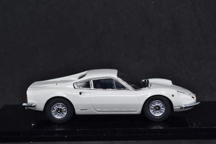京商 1⁄43 Ferrari Dino 246 GT WHITE Kyosyo フェラーリ ディーノ
