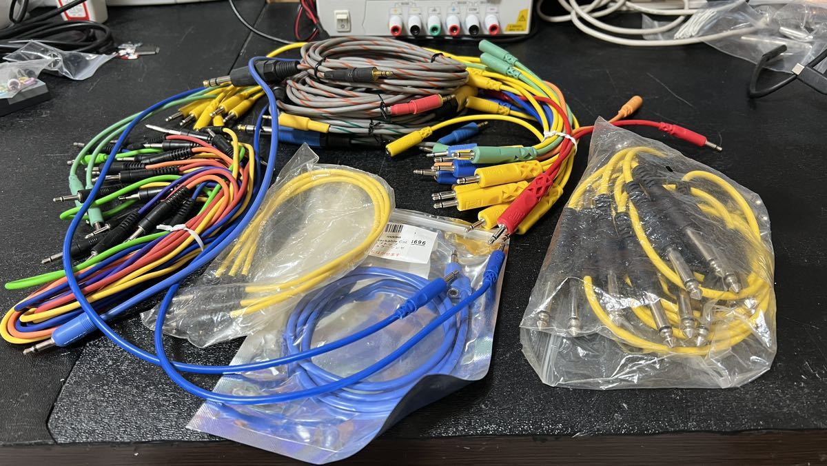 パッチケーブル まとめて/翌日迄の決済 受け取り迅速 厳守