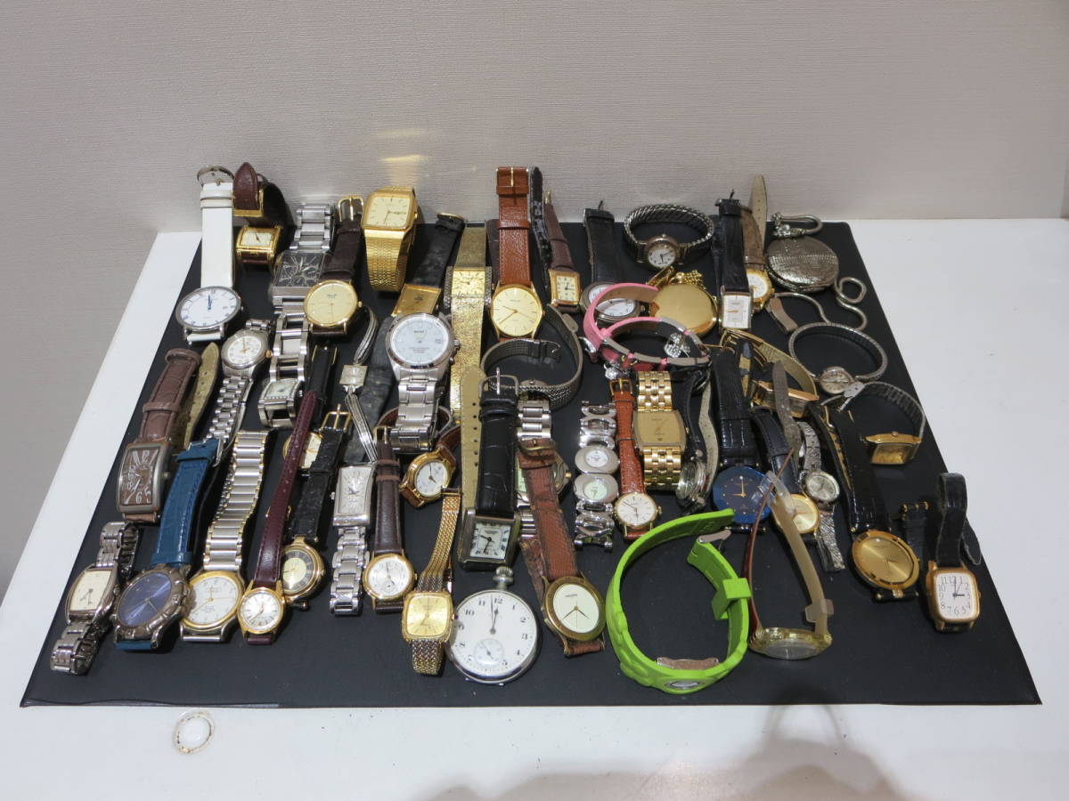 T1214-1 【部品取りに】ジャンク時計 CITIZEN シチズンなど 腕時計176 T1214-1 【部品取りに】ジャンク時計 CITIZEN シチズンなど 腕時計176