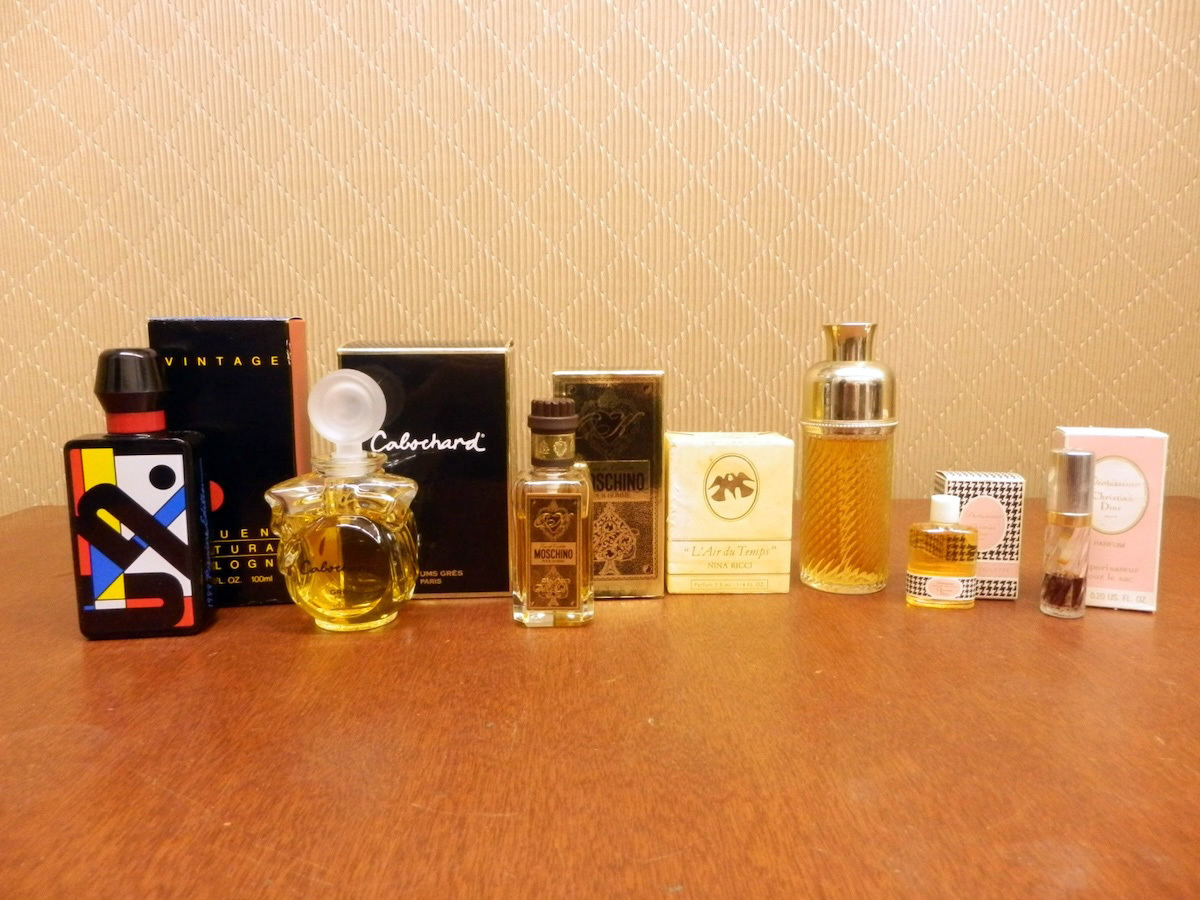 【激安大特価，限定SALE】 香水 / GRUENE GRES MOSCHINO NINA RICCI Christian Dior 色々まとめてset 現状品(香水、フレグランス)｜売買されたオークション情報、yahooの商品情報をアーカイブ公開 - オークファン その他