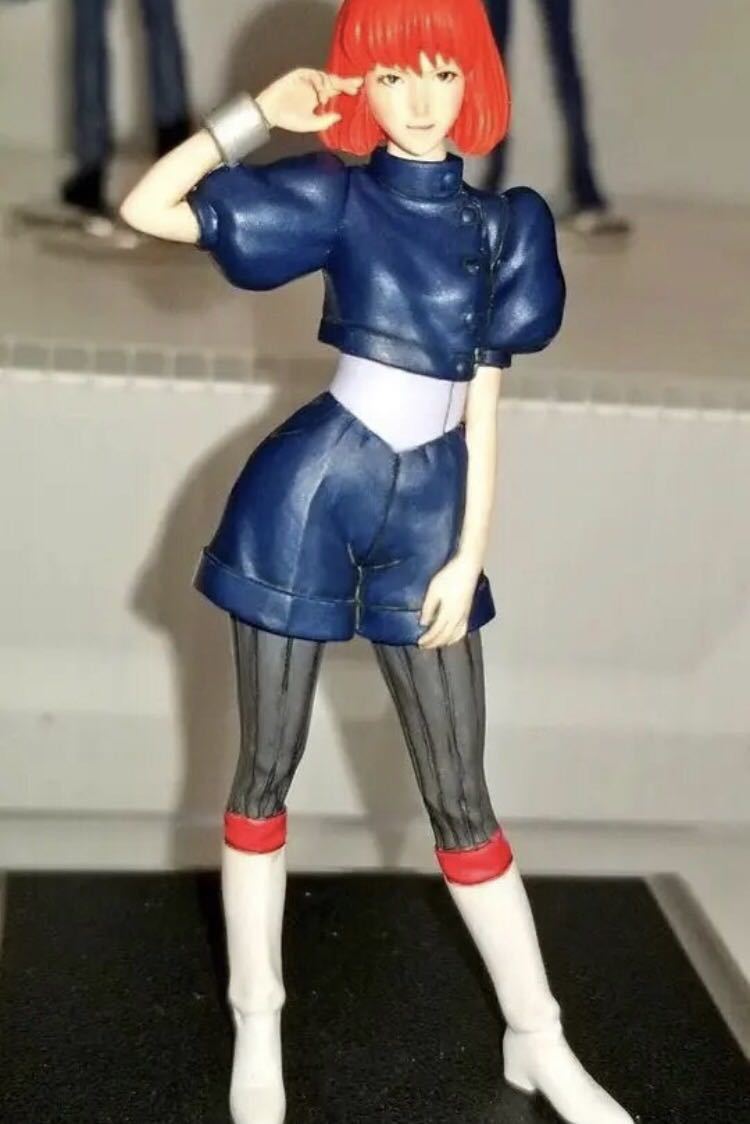 1/20スケール ガレージキット　女の子　未組み立て　未塗装　レジンキット　オリジナルデッサン　女性フィギュア_2