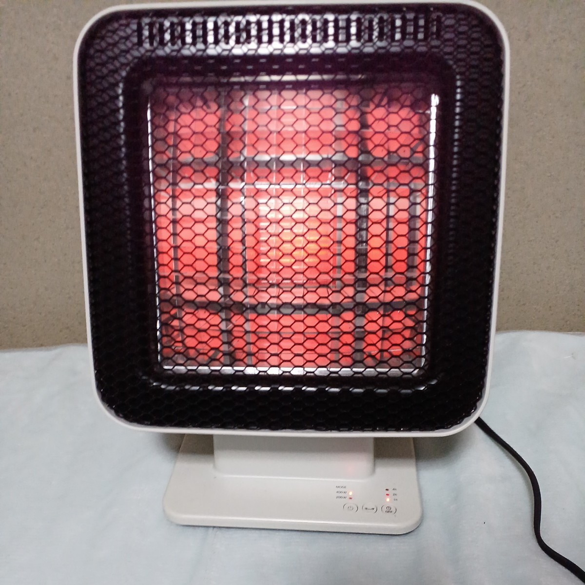 高年式リフレクトヒータープラスマイナスゼロ