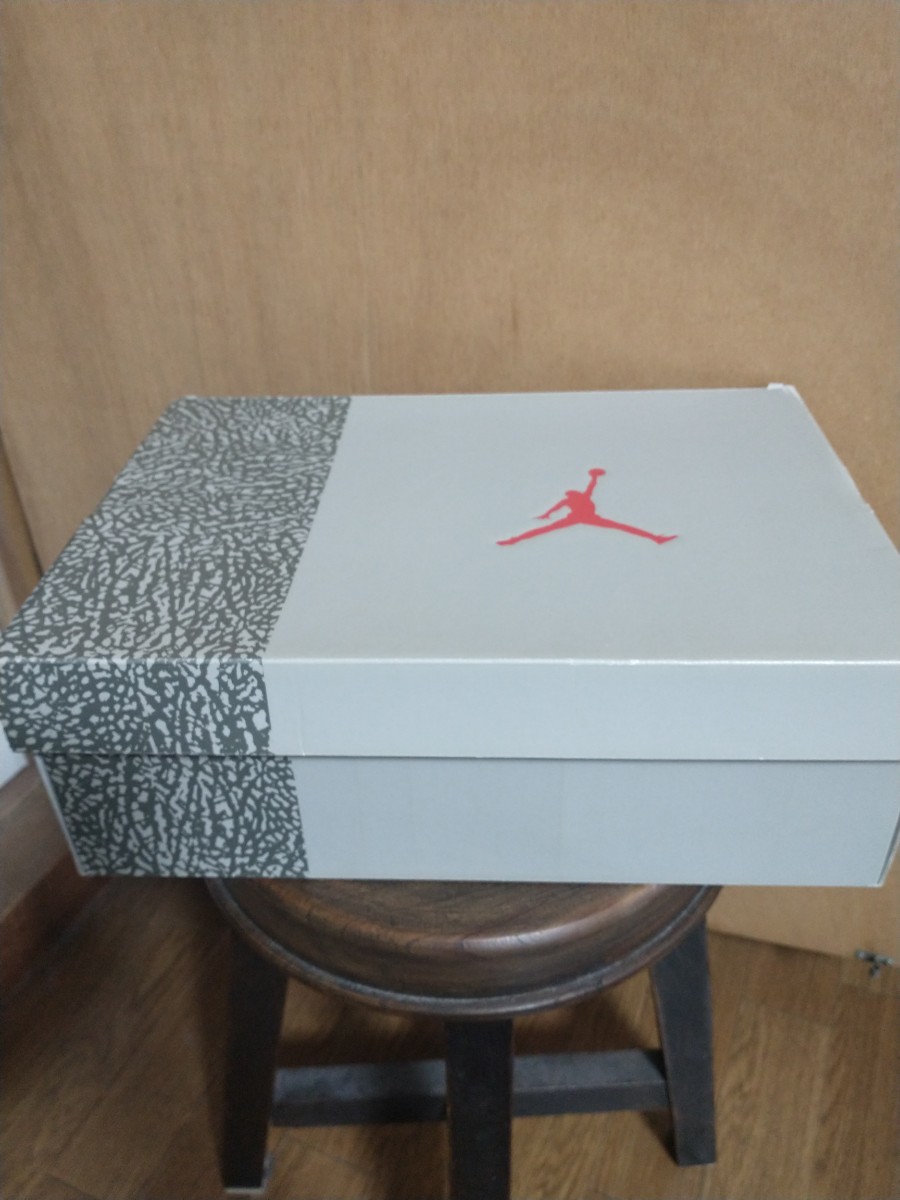 ナイキ　エアジョーダン3