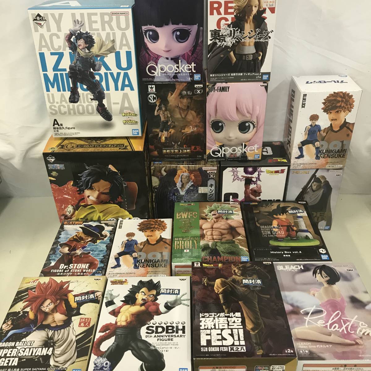 最新含ドラゴンボール、ワンピース、ヒロアカフィギュア43個セット 43