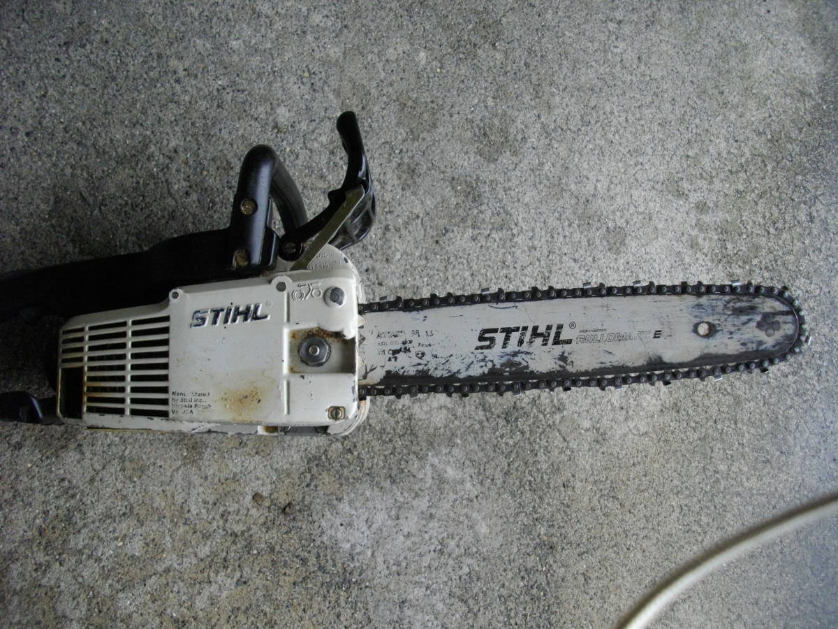 010AV スチール STIHL チェンソー チェーンソー エンジンチェーンソー スチールエンジン 実働品 長崎発 0 人気セール，本物保証 | 圧縮あり エンジンチェンソー エンジン 林業