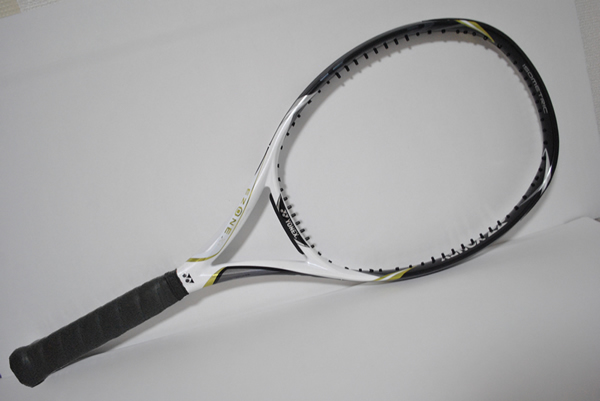 テニス　未開封 YONEX EZONE Xi 107 ヨネックス イーゾーンエックスアイ107 (G2