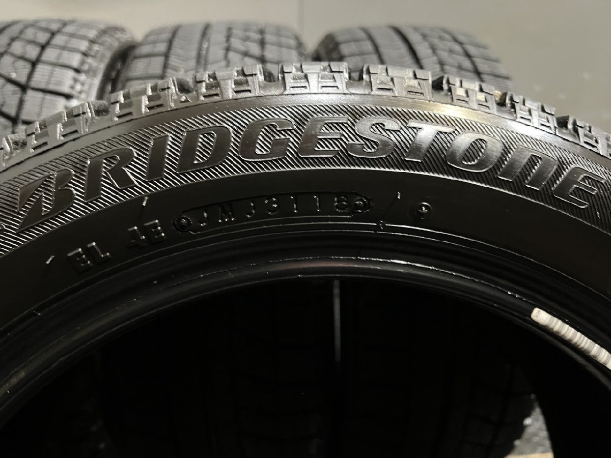 BS BRIDGESTONE BLIZZAK VRX 165/55R14 14インチ スタッドレス 4本 バリ溝 ライフ キャロル AZ-ワゴン等　(VTO829) Bridgestone VRX Blizzak 17インチ 乗用車用スタッドレスタイヤ「BLIZZAK 0