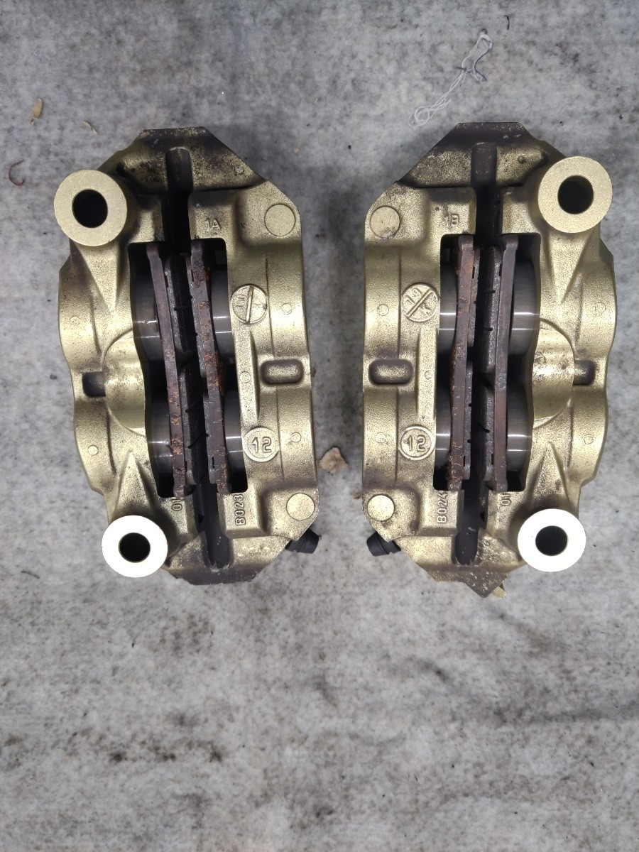 スズキ SUZUKI隼 GSX1300R brembo ブレンボキャリパー左右 ブレーキ