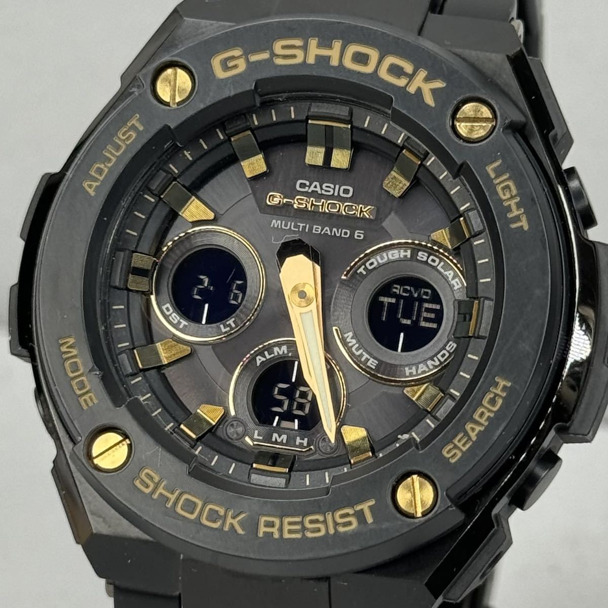 極美品 G-SHOCK GST-W300BD-1AJF Gスチール G-STEEL タフソーラー 電波受信 電波ソーラー マルチバンド6 ブラック ゴールド メタルバンド_1