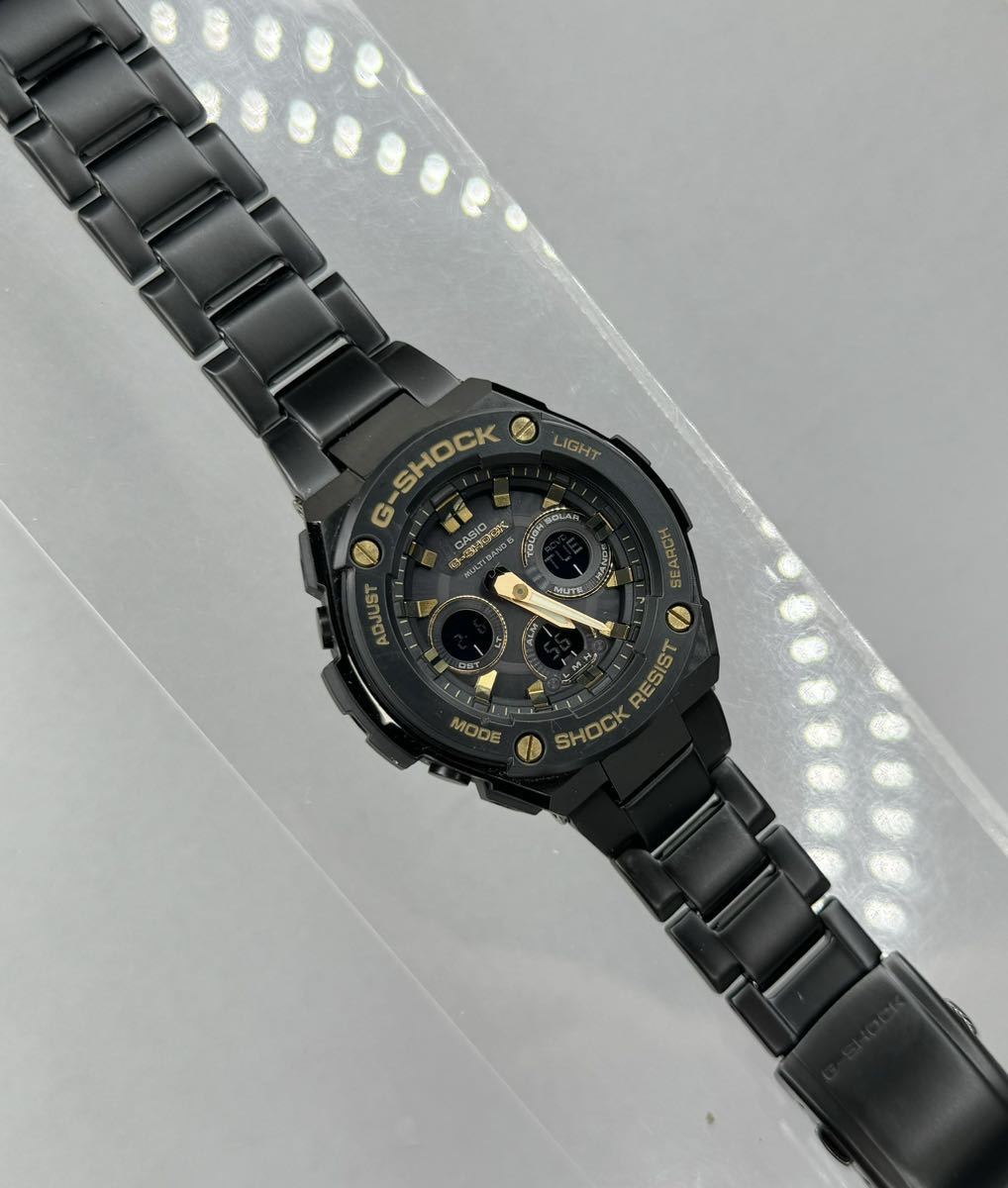 極美品 G-SHOCK GST-W300BD-1AJF Gスチール G-STEEL タフソーラー 電波受信 電波ソーラー マルチバンド6 ブラック ゴールド メタルバンド_10